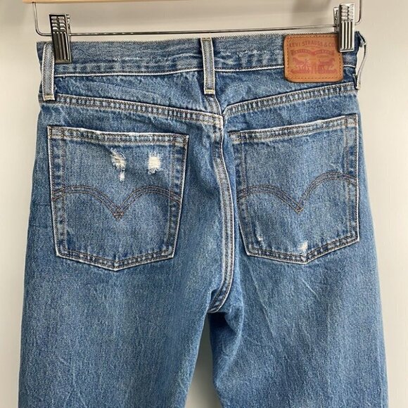 levi’s 100% cotton jeans button fly distressed medium wash sz 26 - Picture 5 of 9